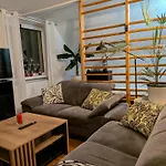 Forest Apartment *